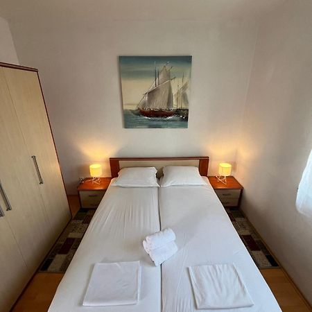 Apartment A&B Биоград на Мору Екстериор снимка